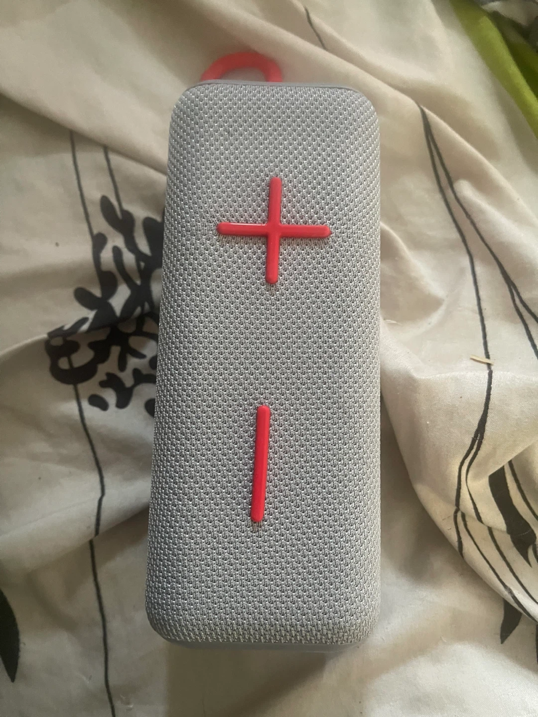 F86 Wireless Speaker with Orange Strap