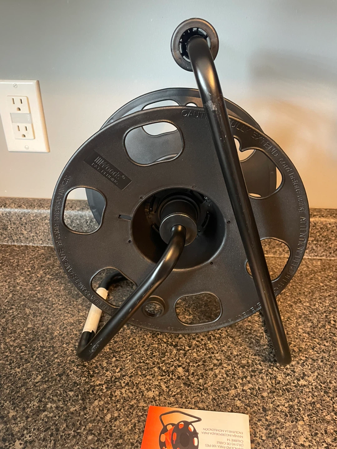 Woods Cord Reel with Metal Stand