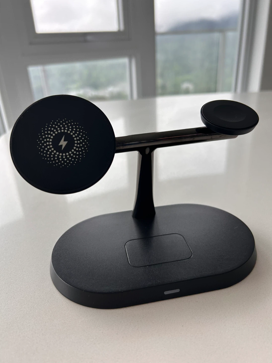 3-in-1 Wireless Charging Station - MagSafe Compatible