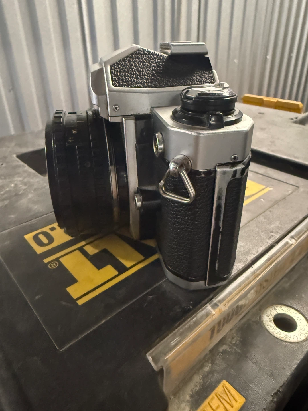 Nikon FM2 35mm Film Camera with 50mm 1:1.8 Lens