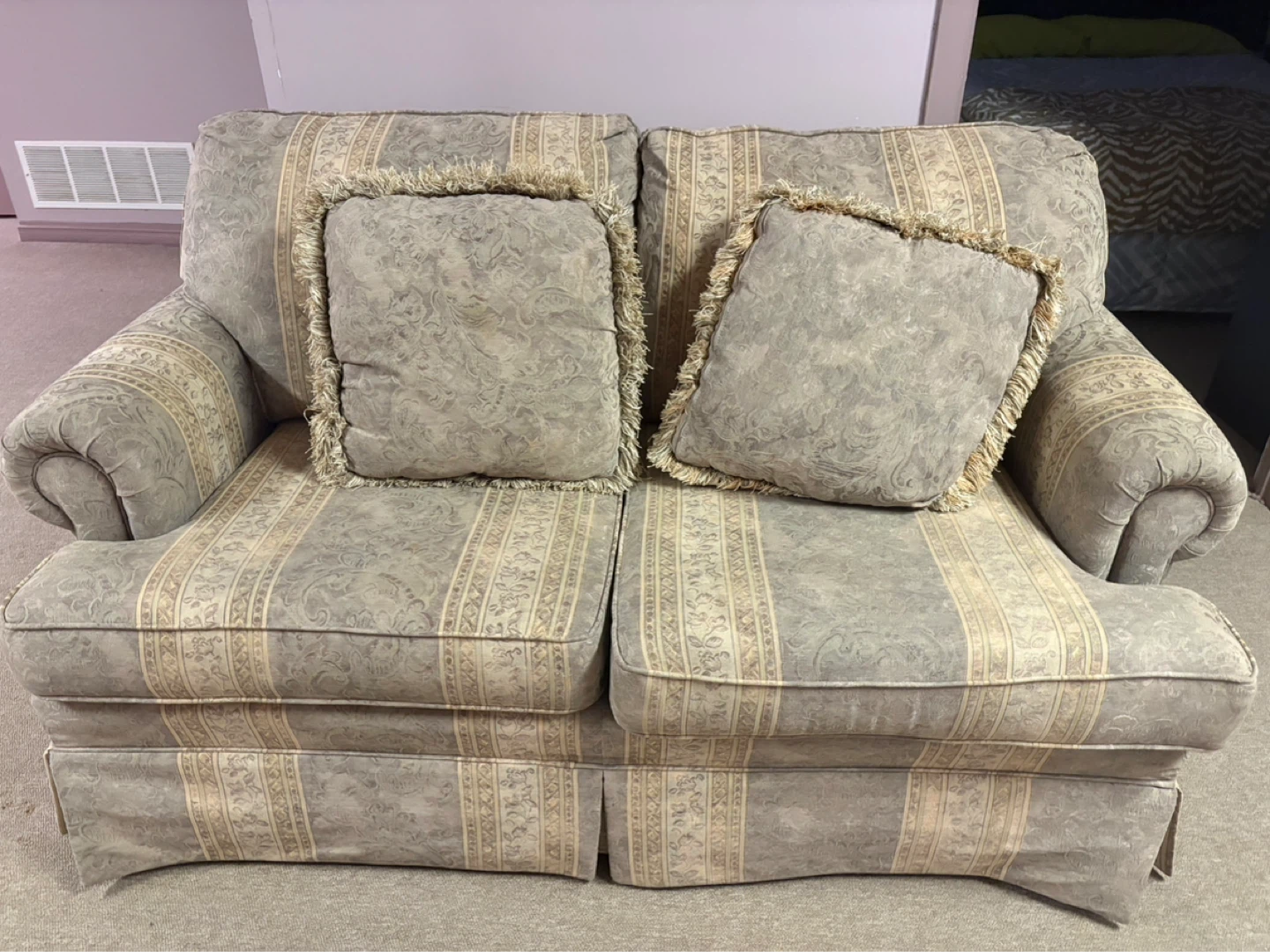 Traditional Striped Sofa with Accent Pillows