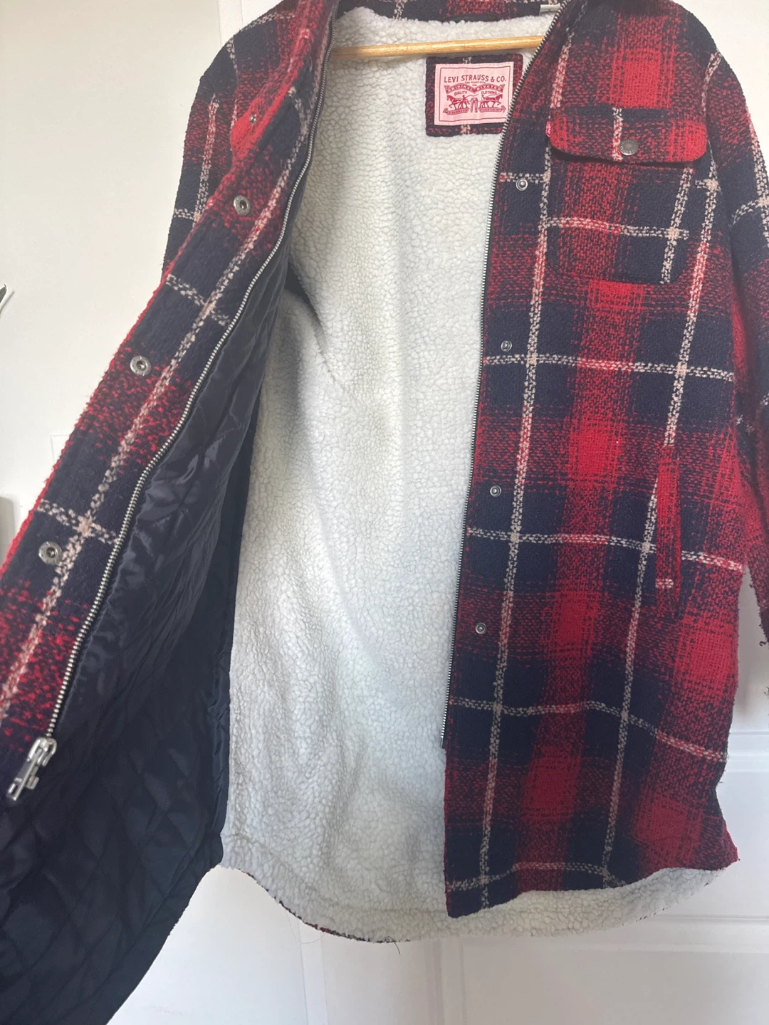 Levi Strauss & Co. Red Plaid Sherpa Lined Shirt Jacket - photo 2