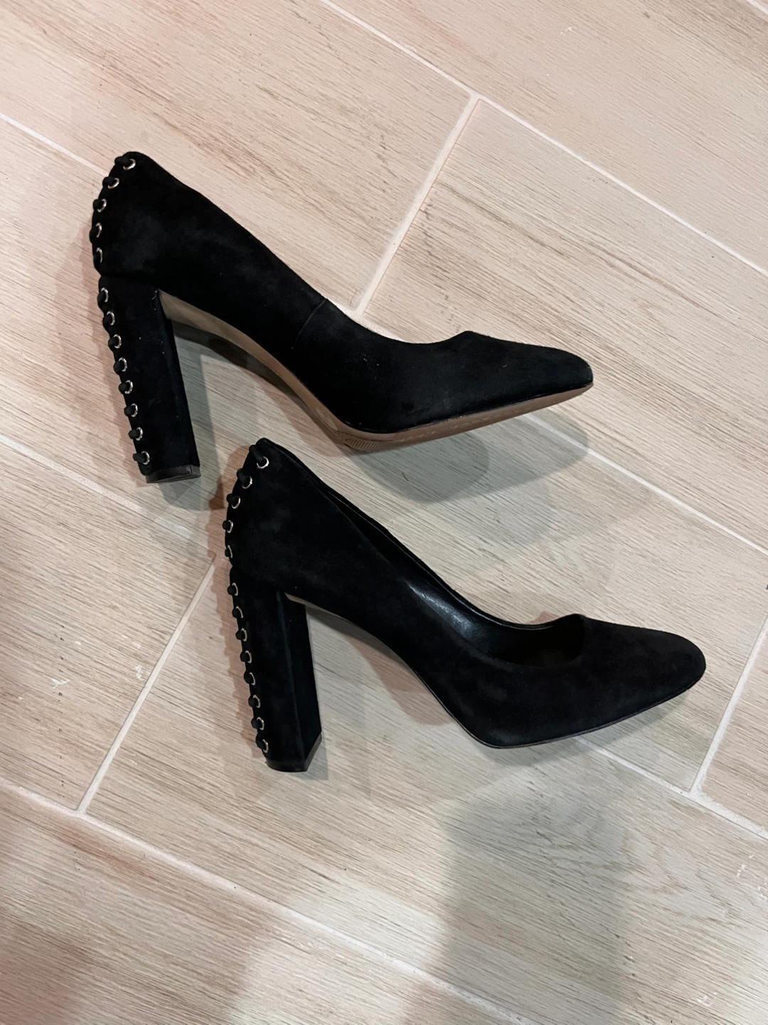 NEW Size 8 Shoes Vince Camuto Black Suede Lace-Up 4” Block Heels - photo 4