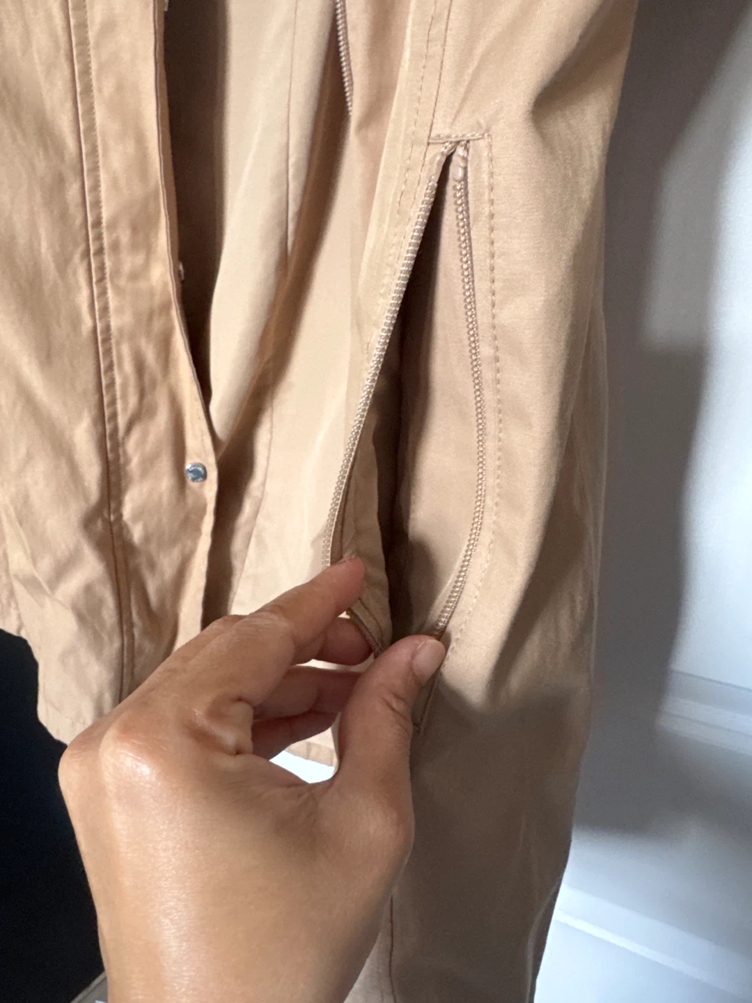 Calvin Klein Women's Tan Hooded Rain Jacket - Medium - photo 3