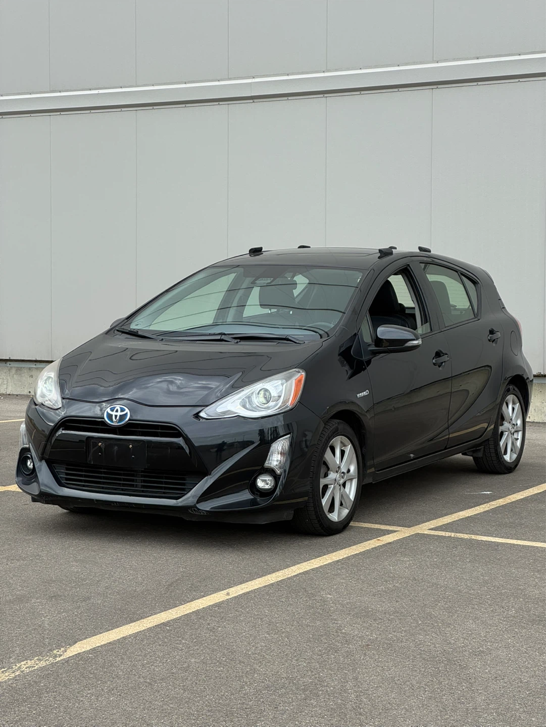 2016 Toyota Prius C | Pre-Certified Hybrid | Fuel Saver