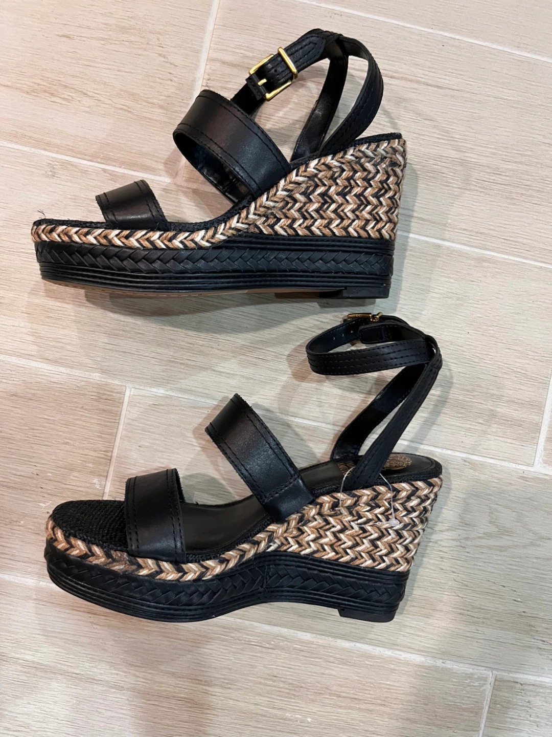 NEW Size 38 Vince Camuto Black Wedge Sandals - photo 2