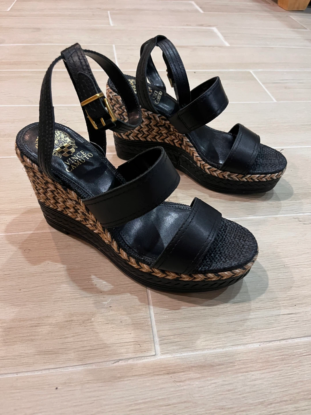 NEW Size 38 Vince Camuto Black Wedge Sandals