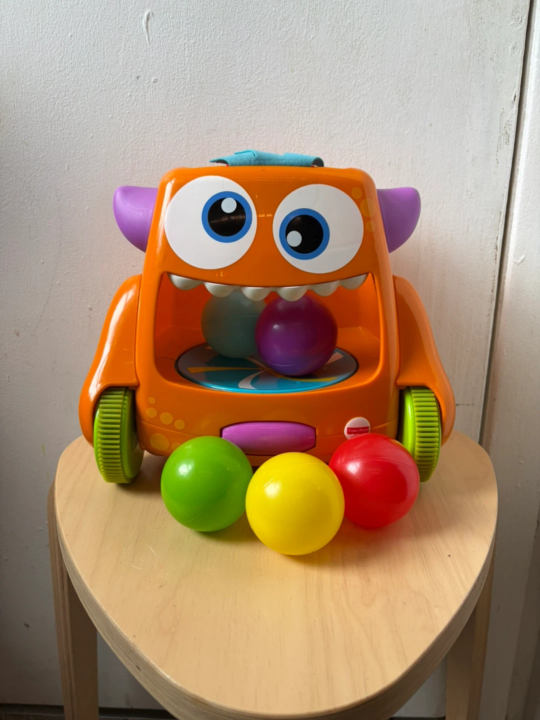Fisher Price Zoom 'N Crawl Monster Orange Sings Dances Laughs