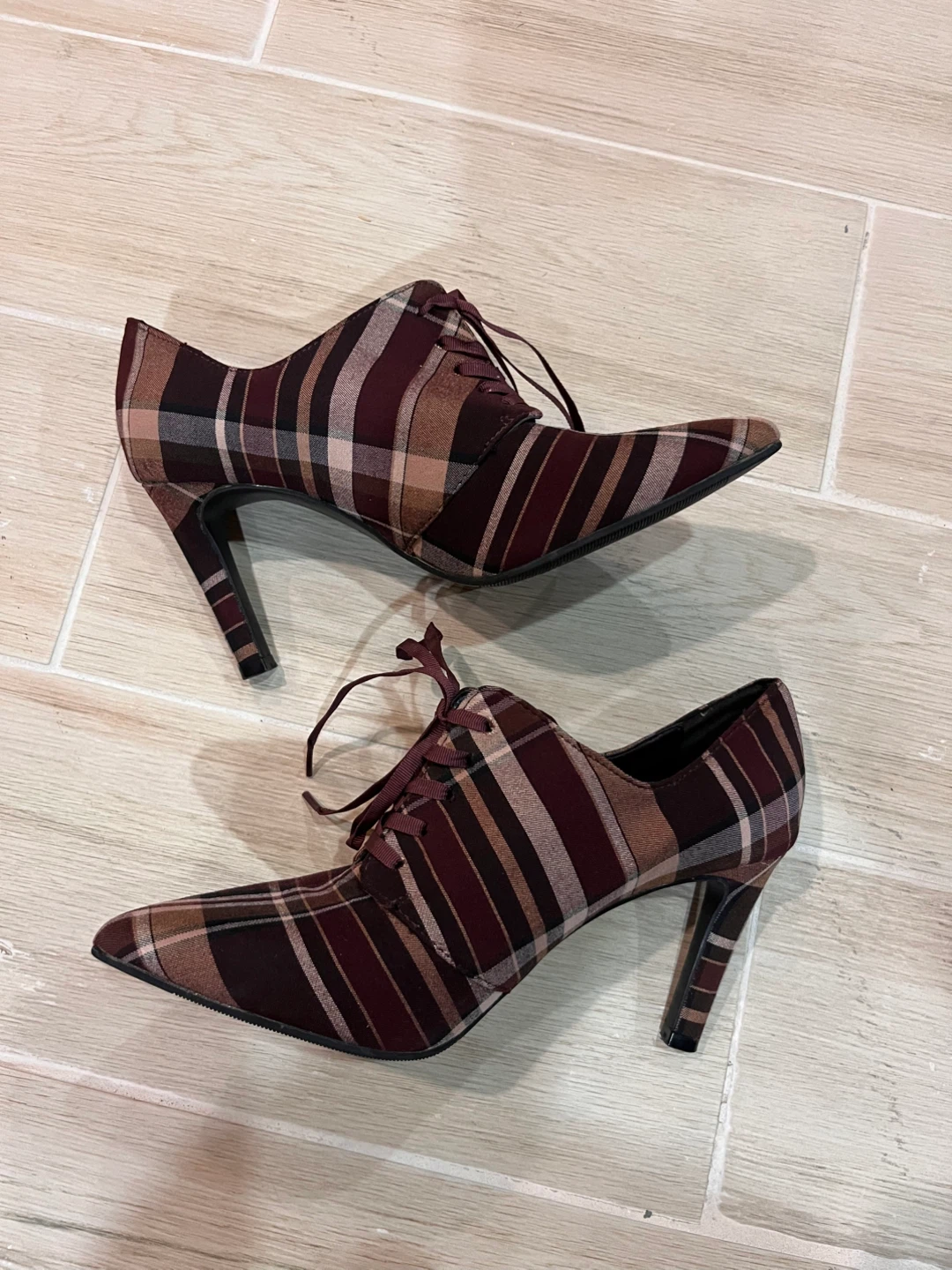NEW Size 37 Le Château Plaid Heels - Women's Shoes