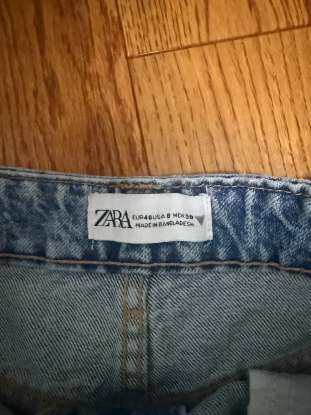 Zara Light Wash Denim Shorts Size 8 - photo 3