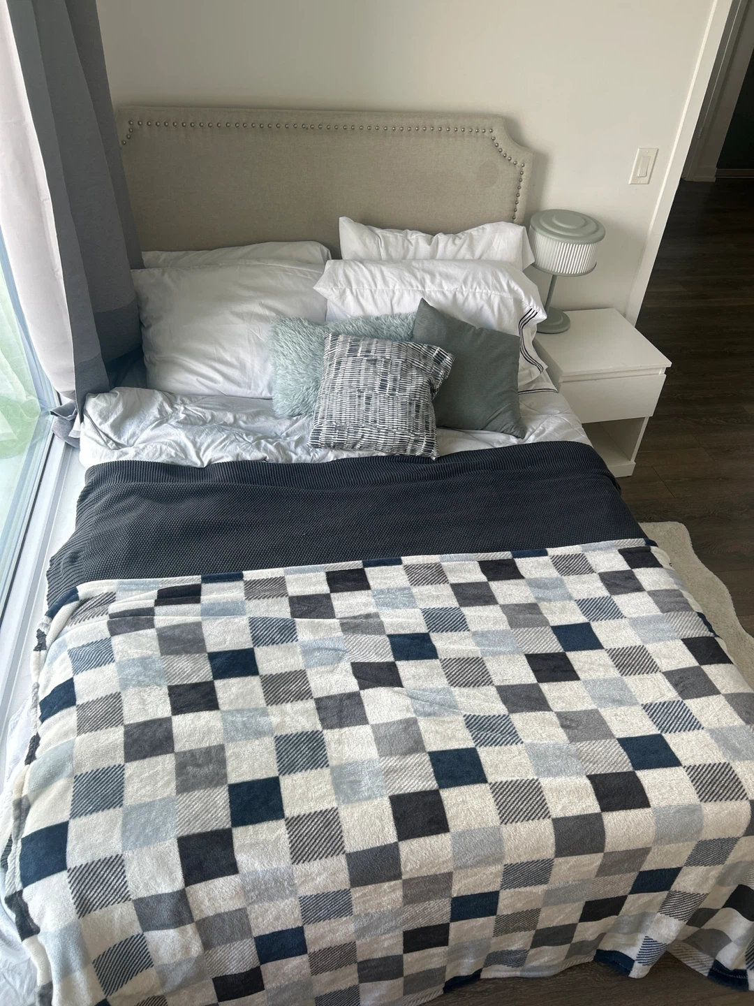 ❗️❗️MUST GO❗️❗️Beige  Bed Frame + Mattress - photo 3
