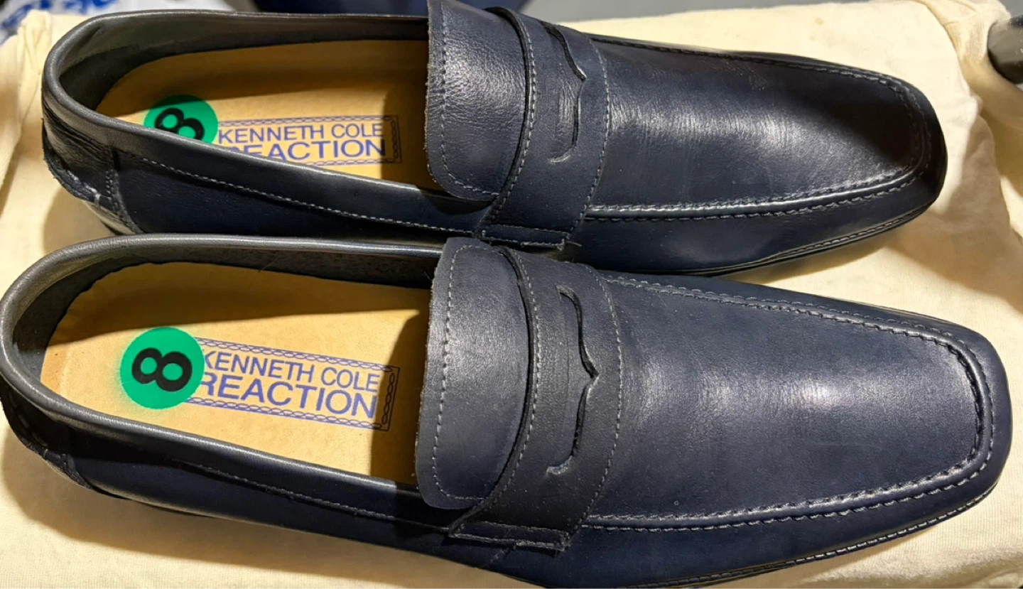 Kenneth Cole Reaction Navy Leather Loafers Size 8