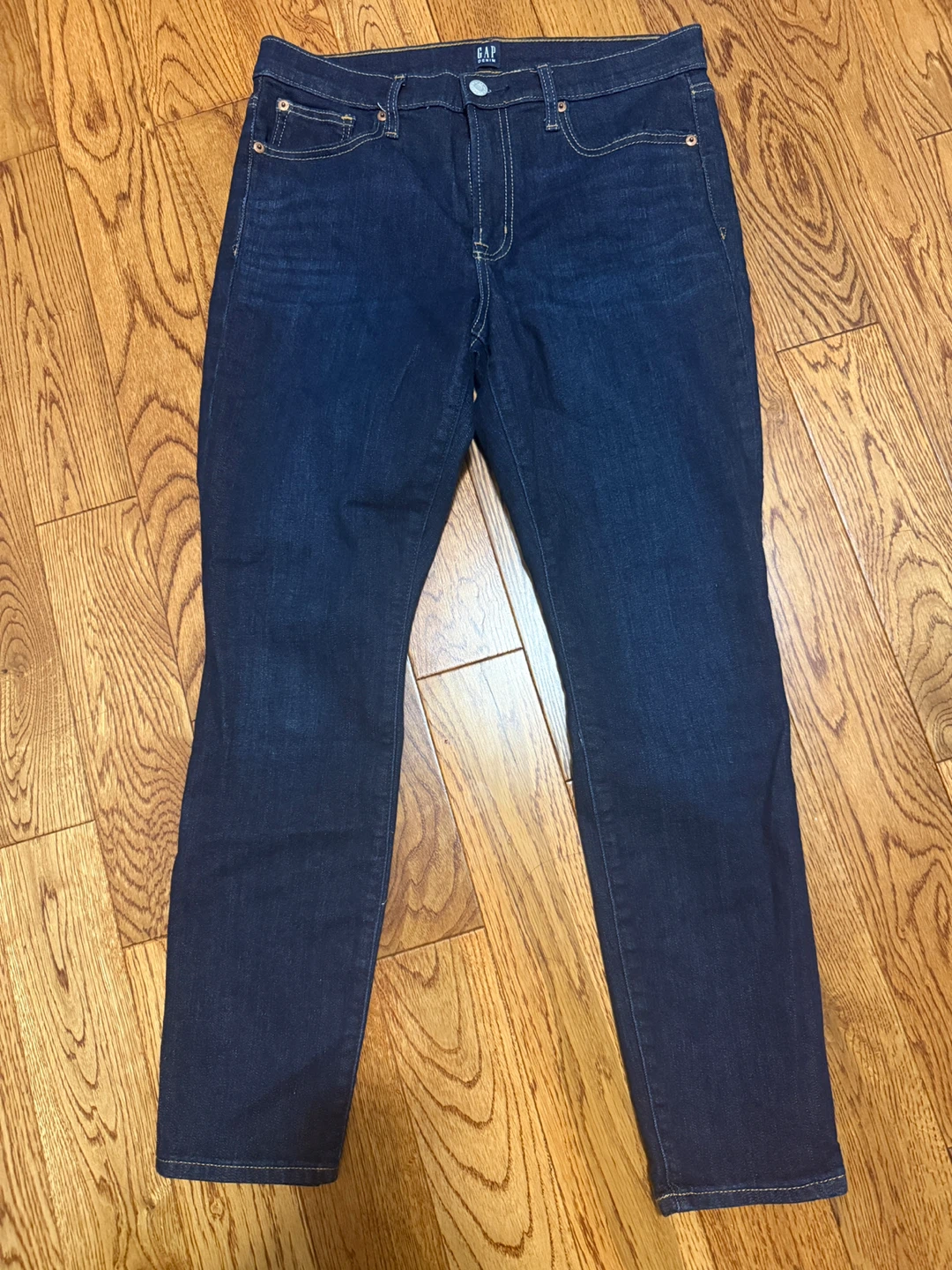 GAP True Skinny Jeans - Size 10/30S G