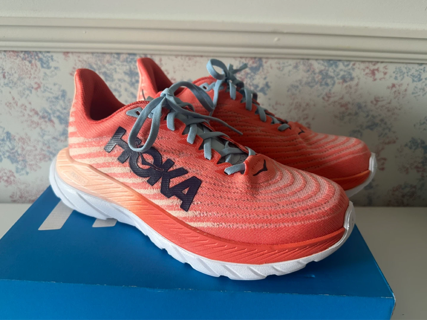 Hoka W Mach 5 Running Shoes - Size 9B