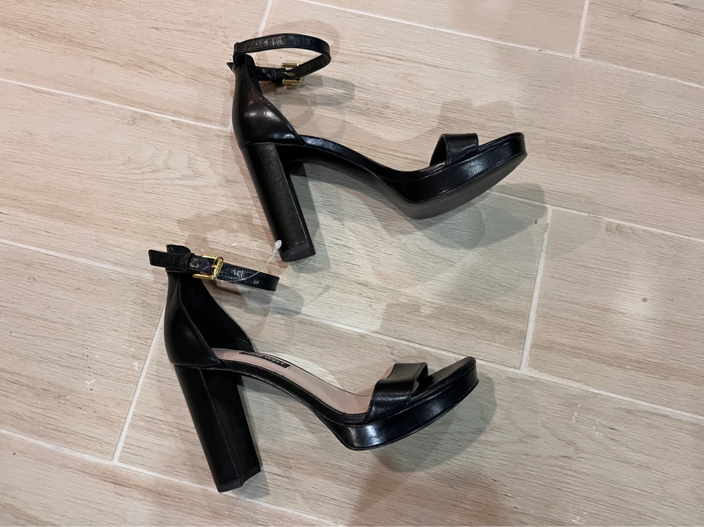 NEW Size 7.5 Nine West Black Block Heel Sandals Ankle Strap - photo 2