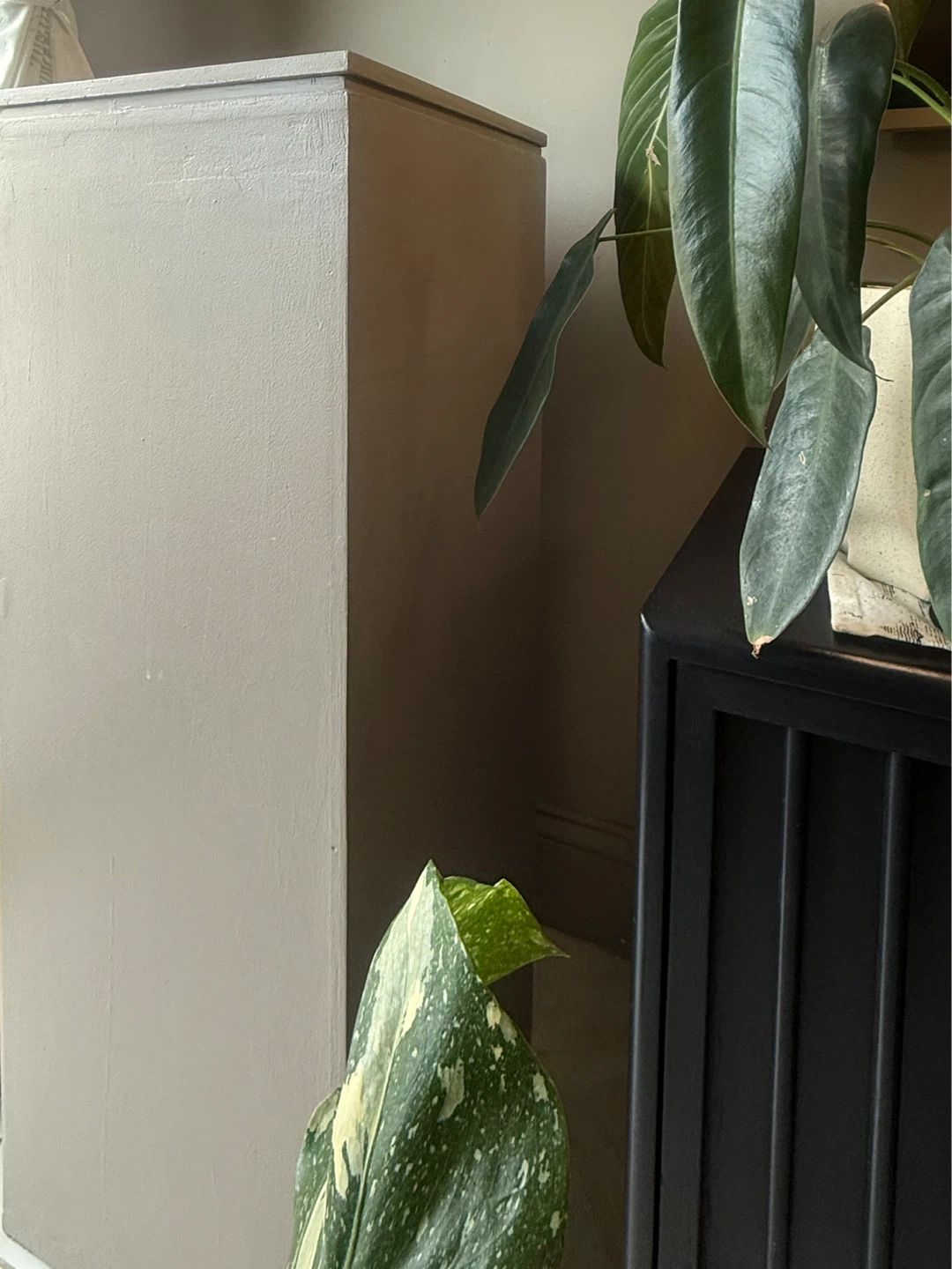 34” tall Taupe Pedestal - photo 4