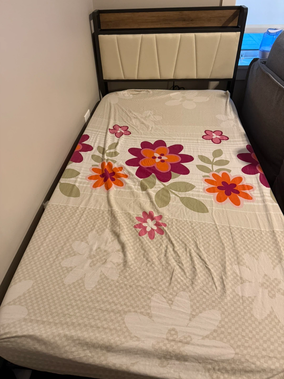 Twin Bed Frame with Headboard - photo 2