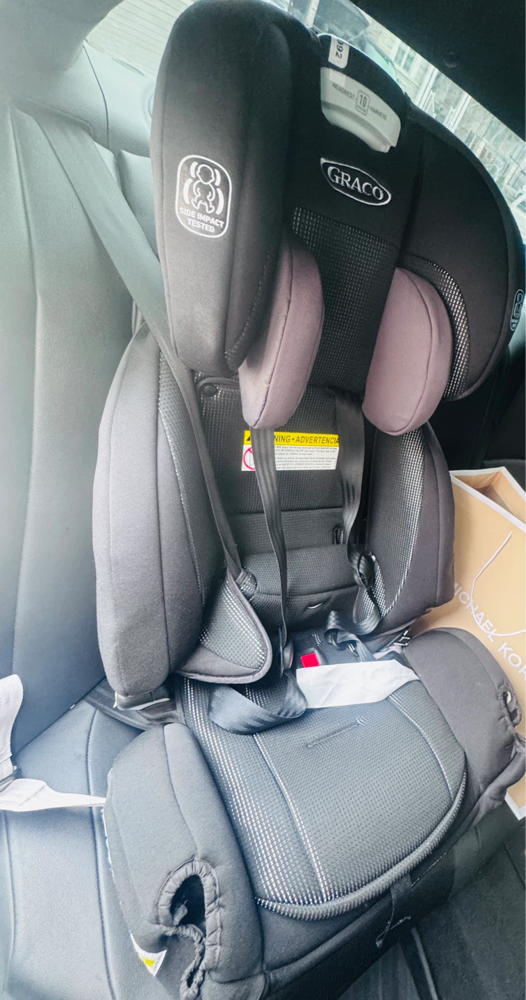 Graco convertible Car seat 3-in-1 modes)