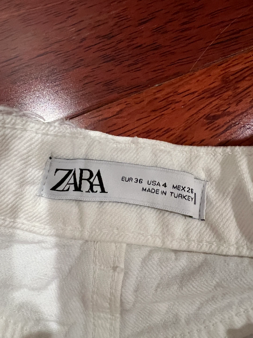 Zara White Denim Shorts - photo 2