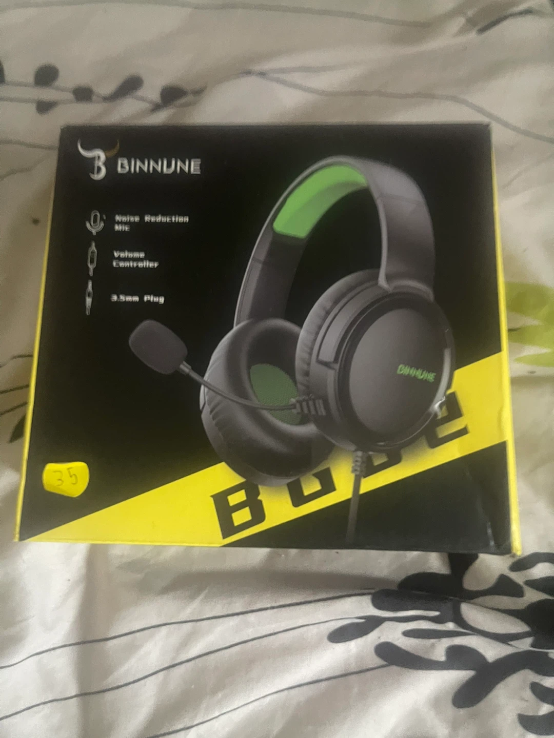 Binnune Gaming Headset with Noise Reduction