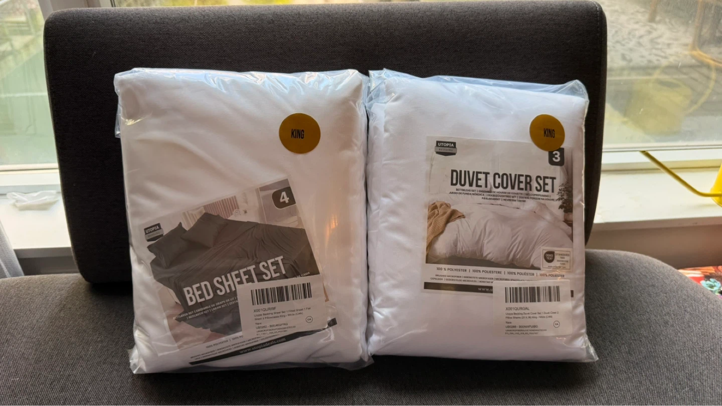 Complete hosting kit: King Size Bed Sheet & Duvet Cover Set