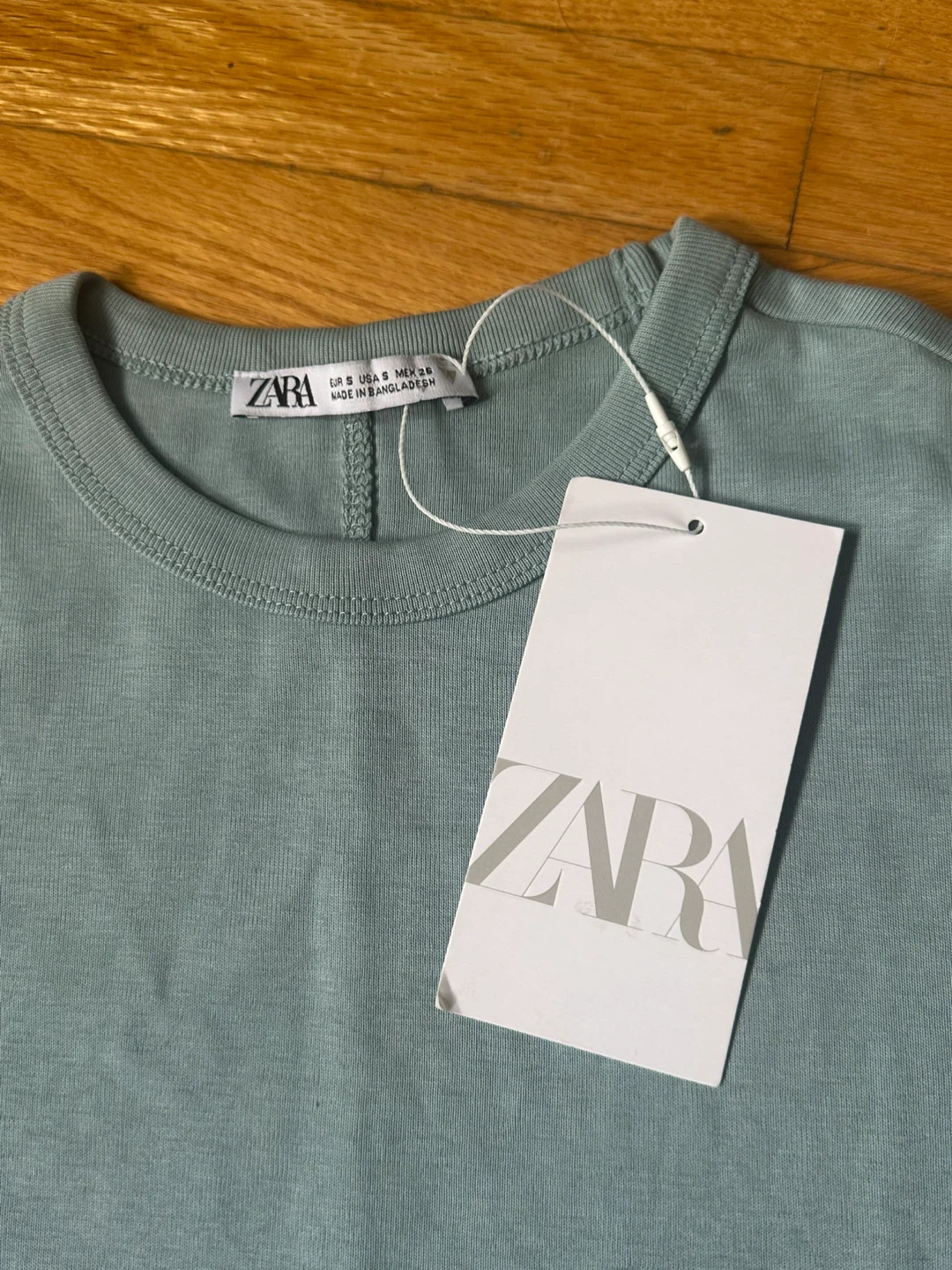 ZARA T-Shirt - Size Small - photo 2