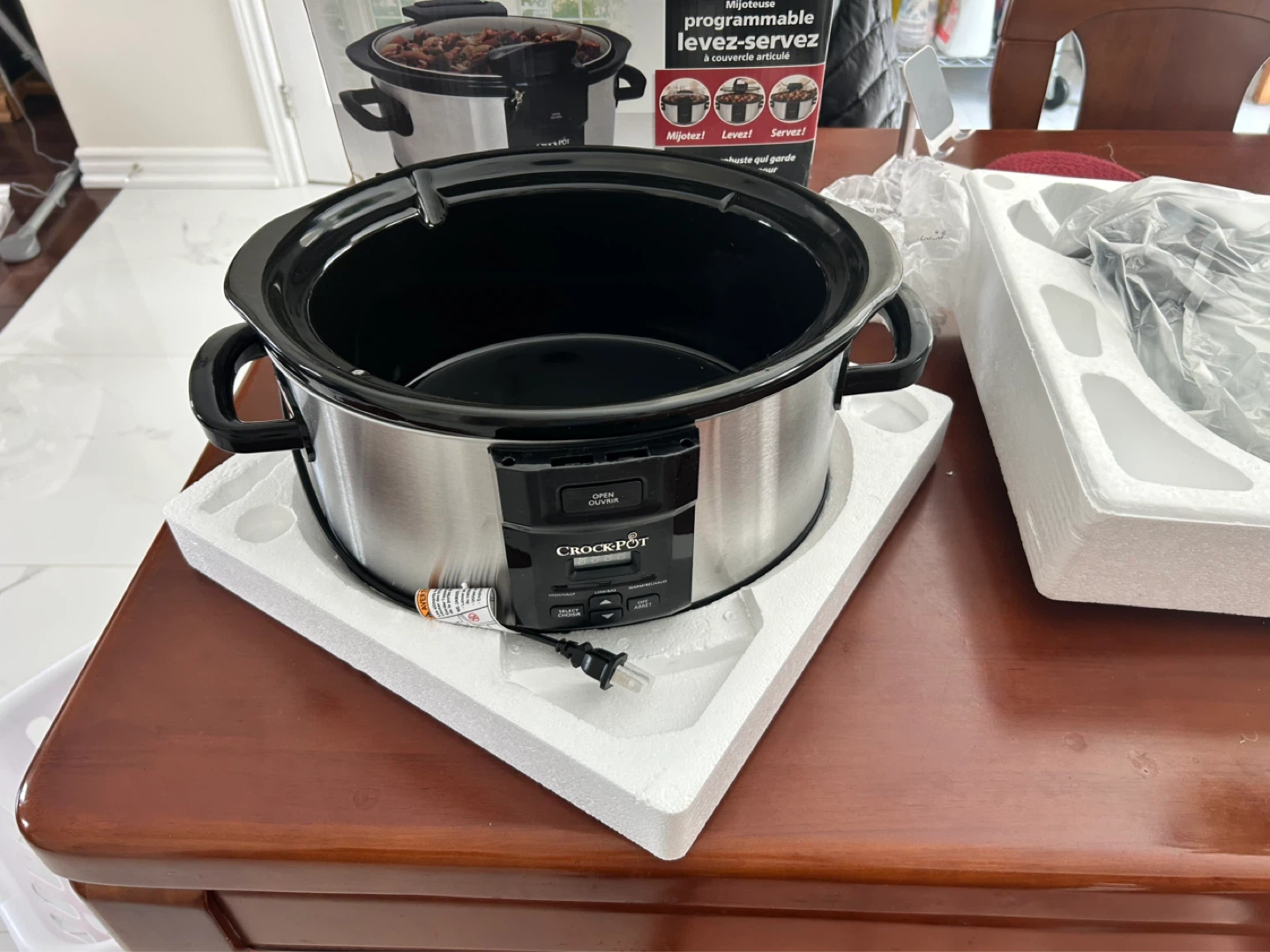 Crock-Pot Programmable Lift & Serve Slow Cooker - photo 3