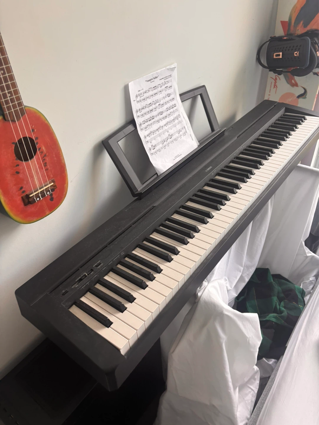 Yamaha Digital Piano – 88 Weighted Keys – Excellent Condition