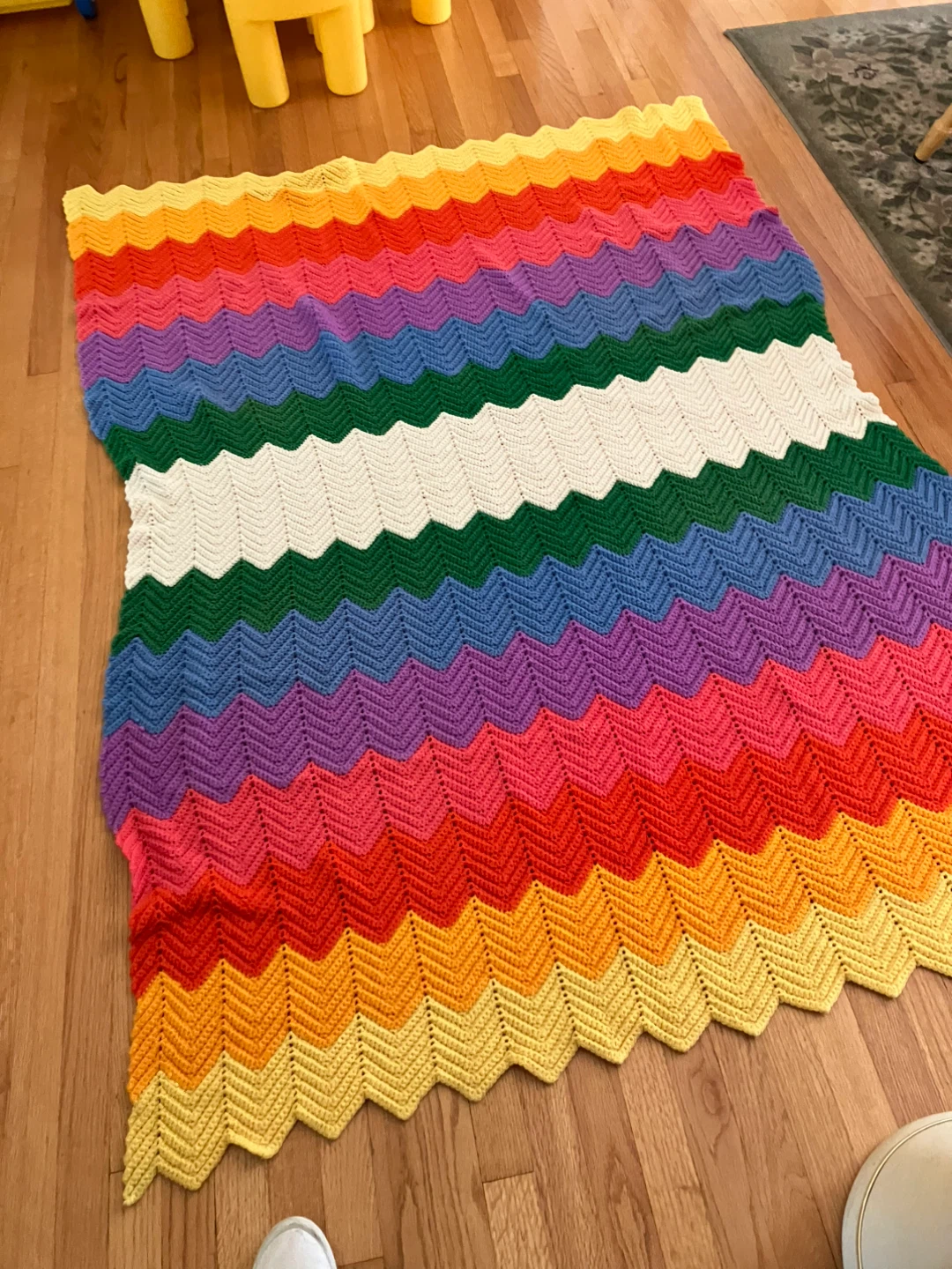 Handmade Crochet Blanket - photo 2
