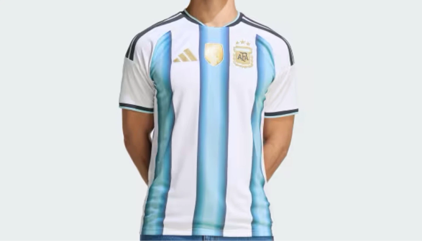 Adidas Argentina National Football Team Jersey - Men's Medium - photo 2