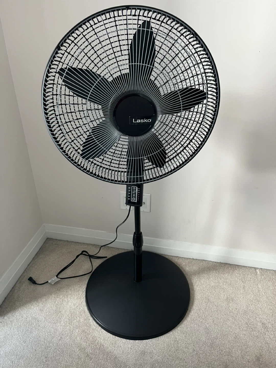 Lasko Pedestal Fan with remote