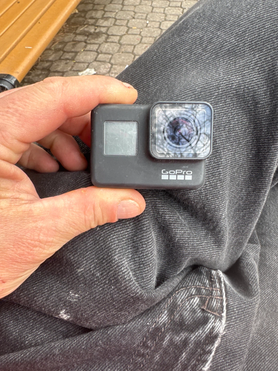 Go pro hero black 7 with 3 batteries and charger - photo 3