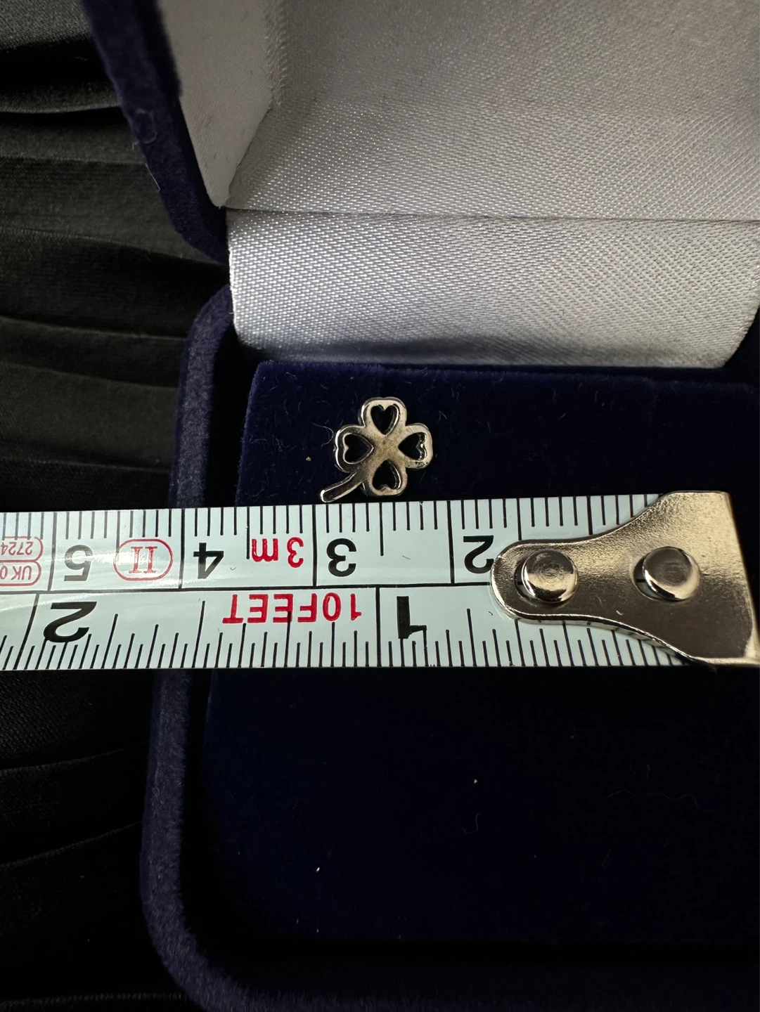 925 dainty Silver Clover Stud Earrings - photo 3