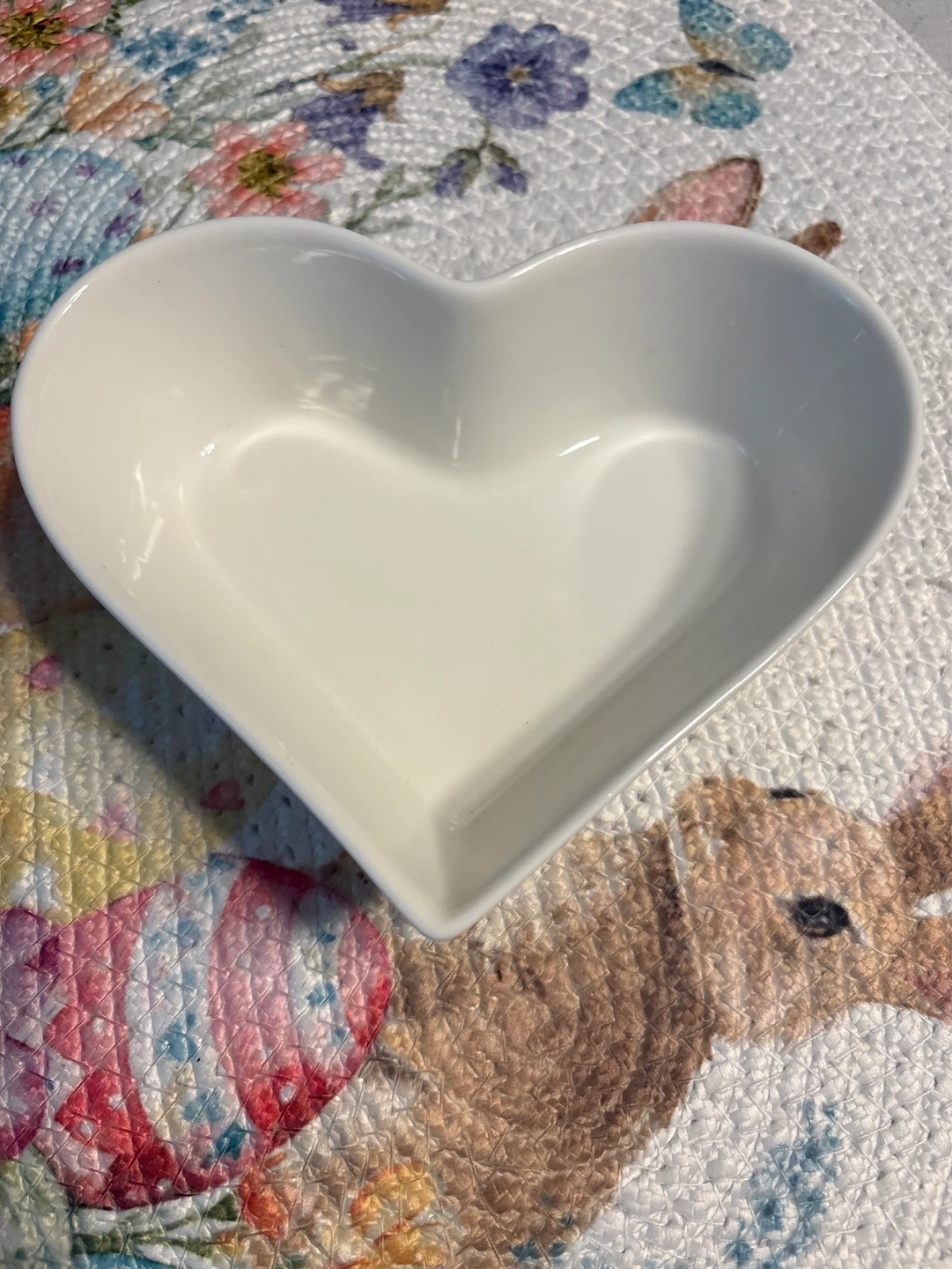 White Heart-Shaped Dish - photo 5