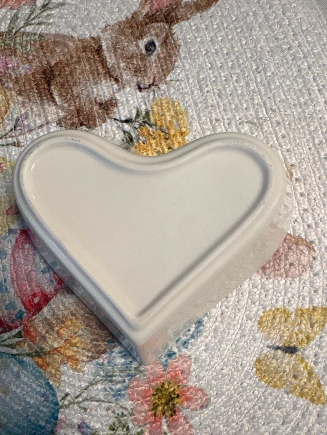 White Heart-Shaped Dish - photo 4