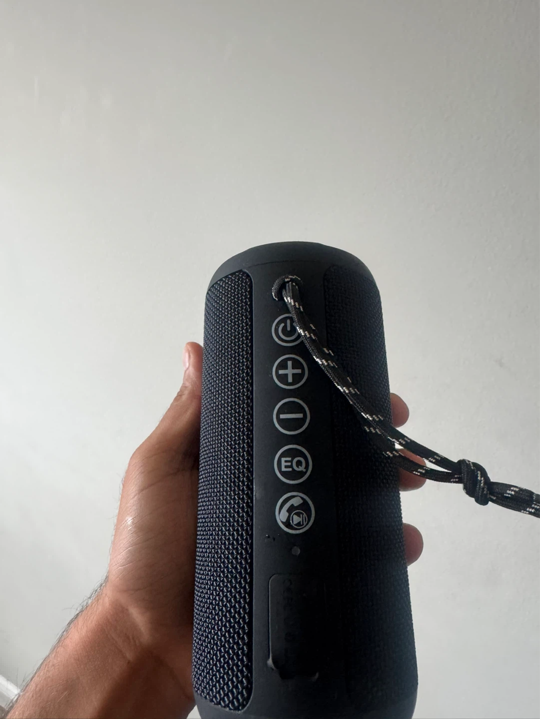 Ortizan/Anker Portable Bluetooth Speaker - photo 3