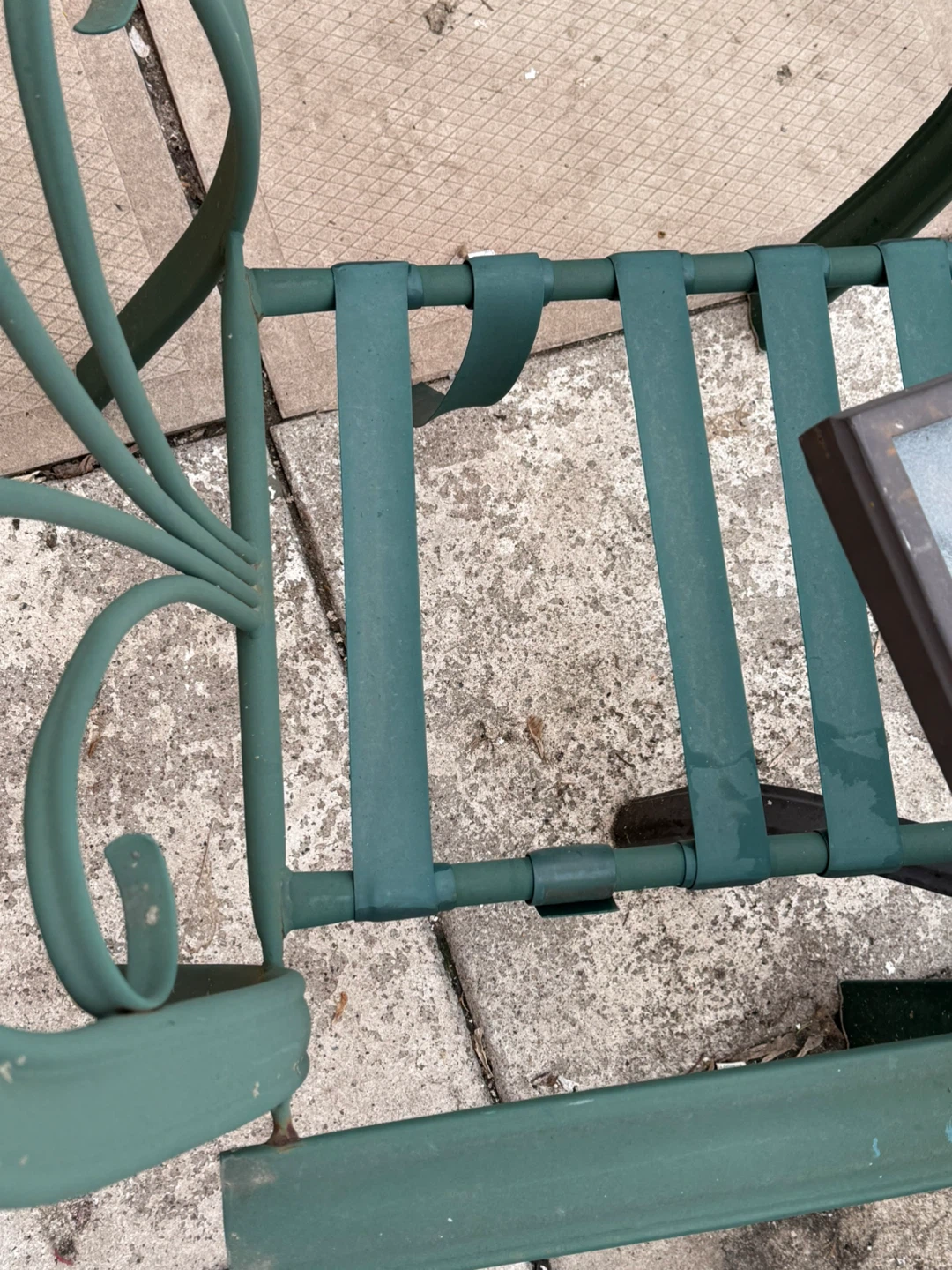 Green Outdoor Bistro Set with Glass Table - photo 2