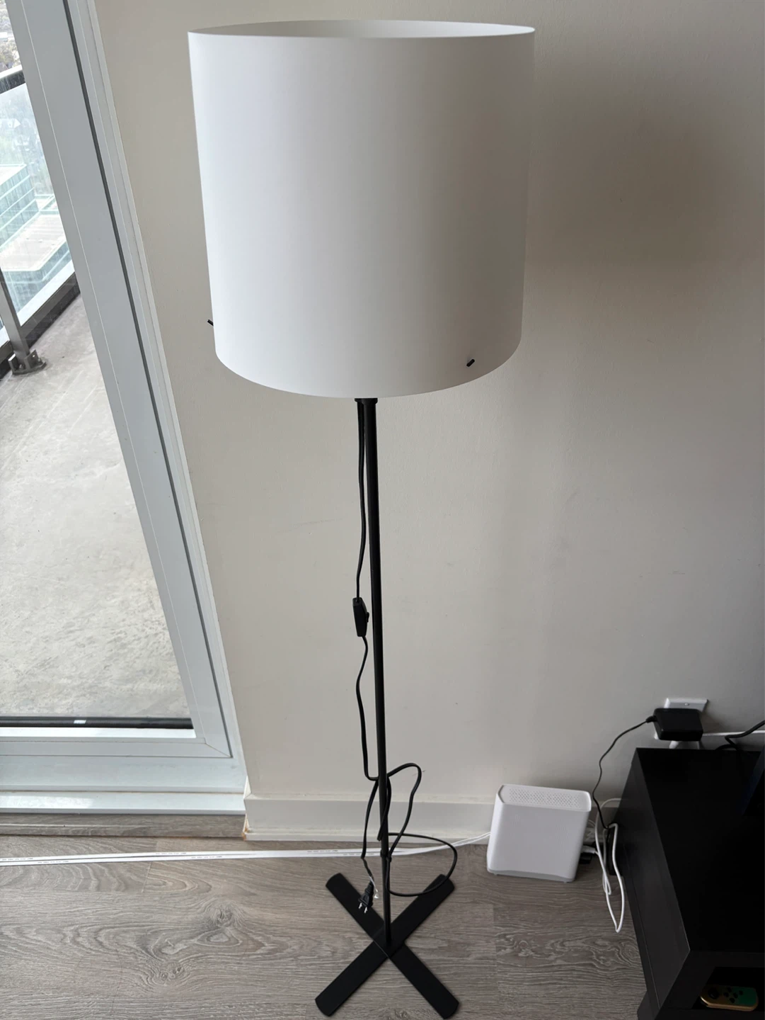 IKEA BARLAST Floor Lamp - Black/White - Like New! - photo 5