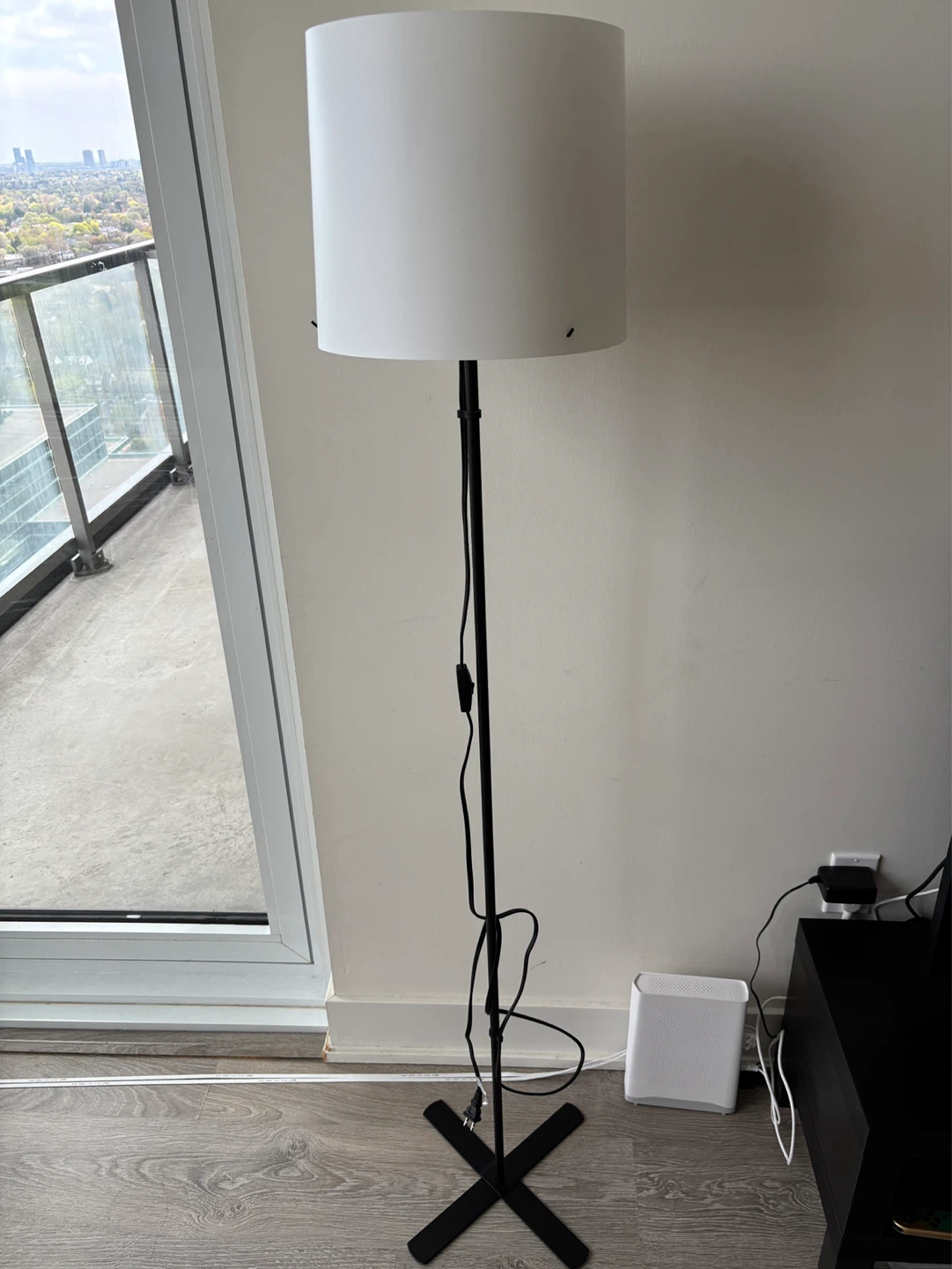 IKEA BARLAST Floor Lamp - Black/White - Like New! - photo 4