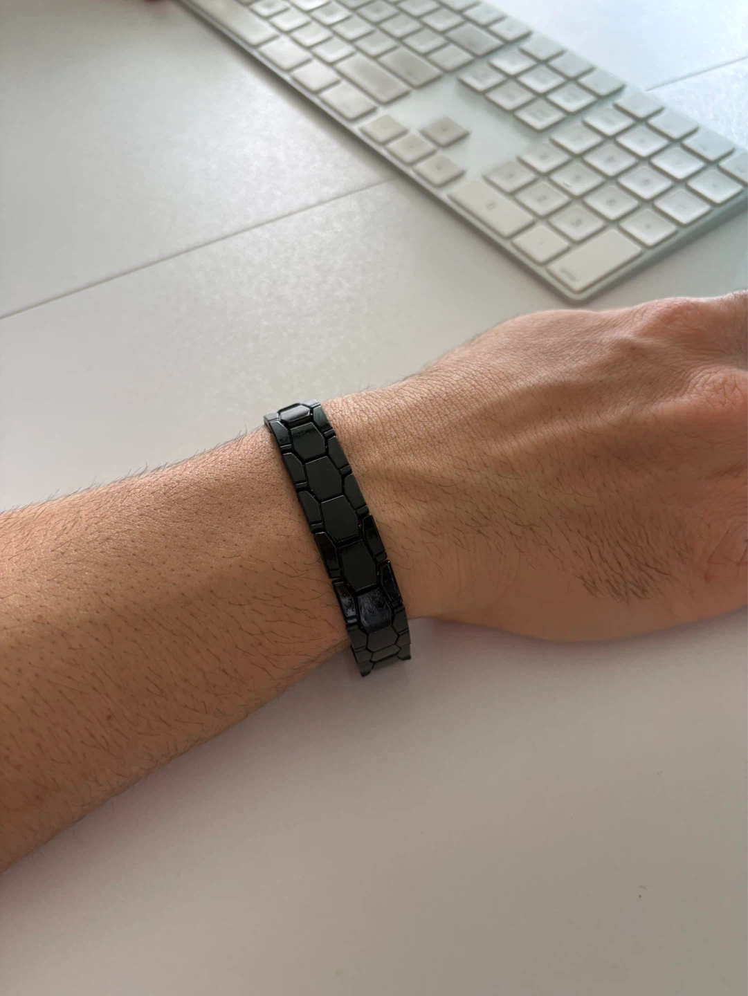 Black Hexagonal Link Bracelet - photo 2