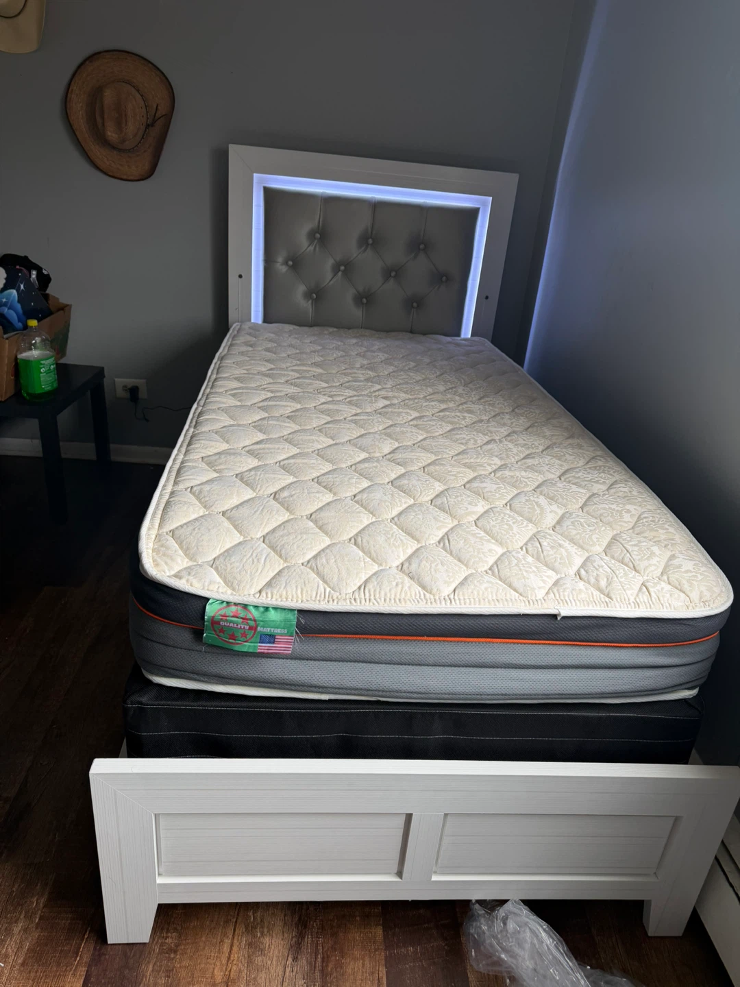 Quality Twin Mattress with Bed Frame - photo 2