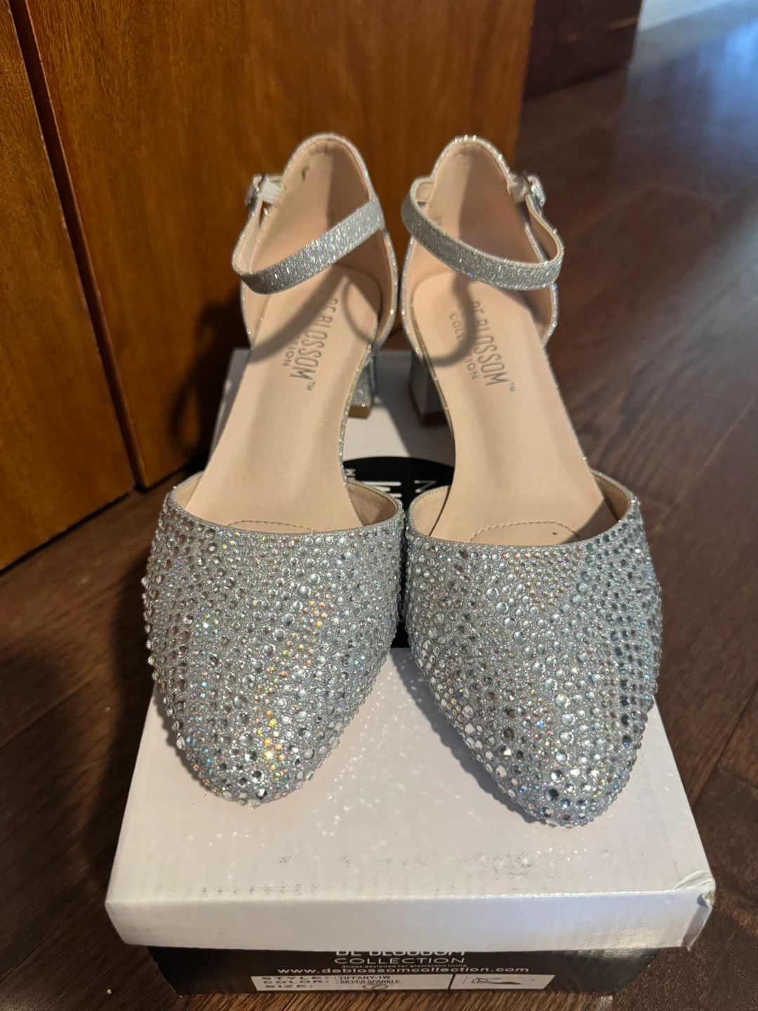 Deblossom Collection Silver Glitter Dress Shoes - photo 2