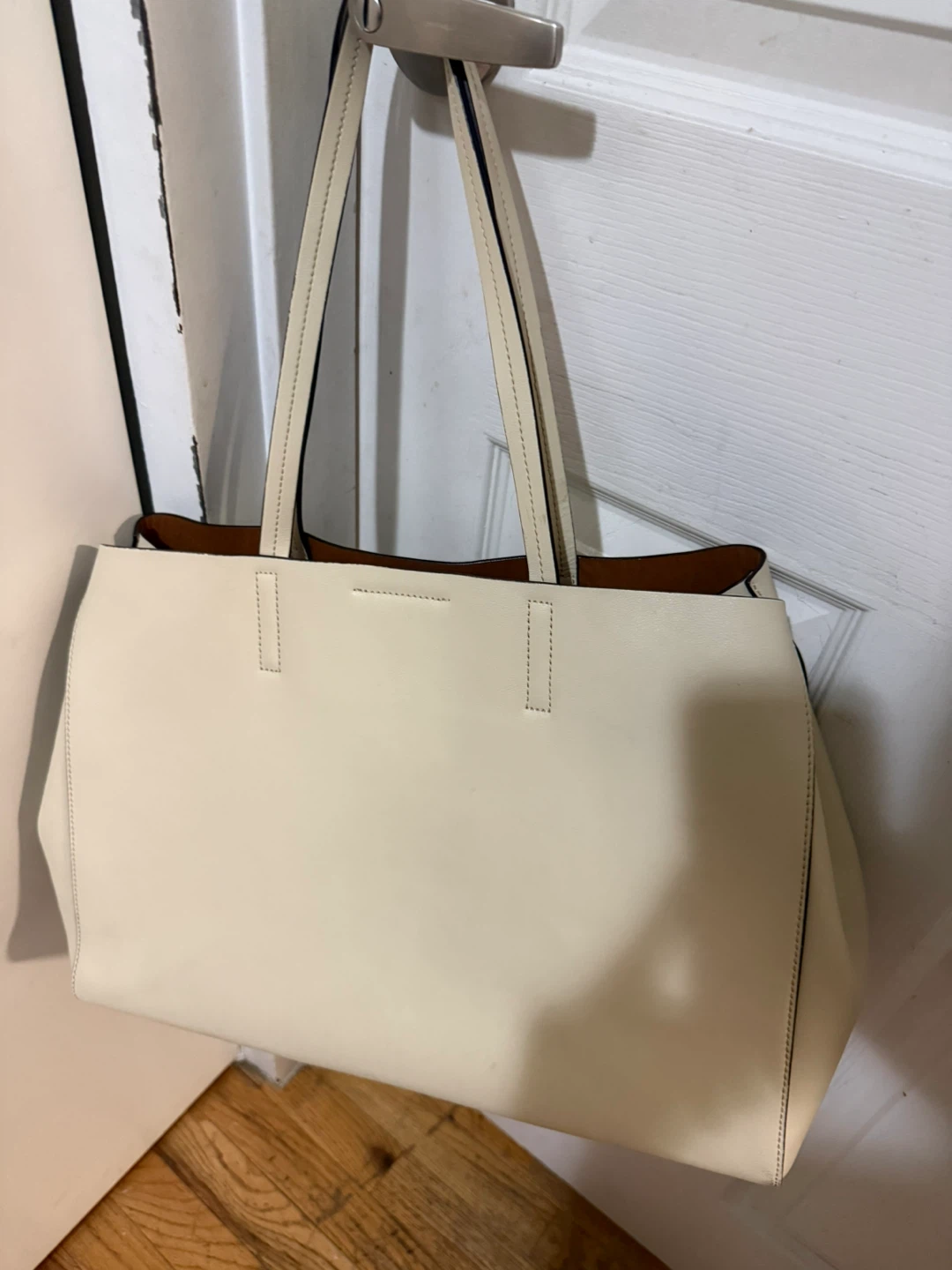 Banana Republic Cream Leather Tote Bag - photo 4