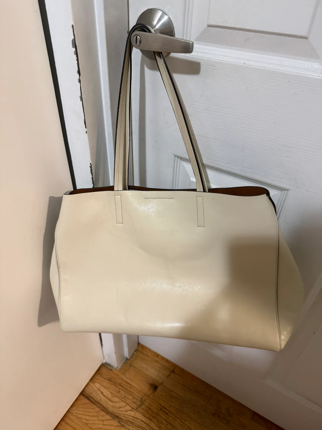 Banana Republic Cream Leather Tote Bag - photo 2