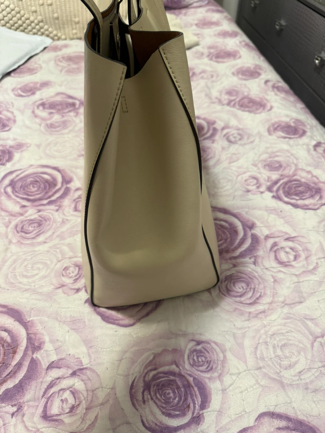 Banana Republic Cream Leather Tote Bag - photo 5