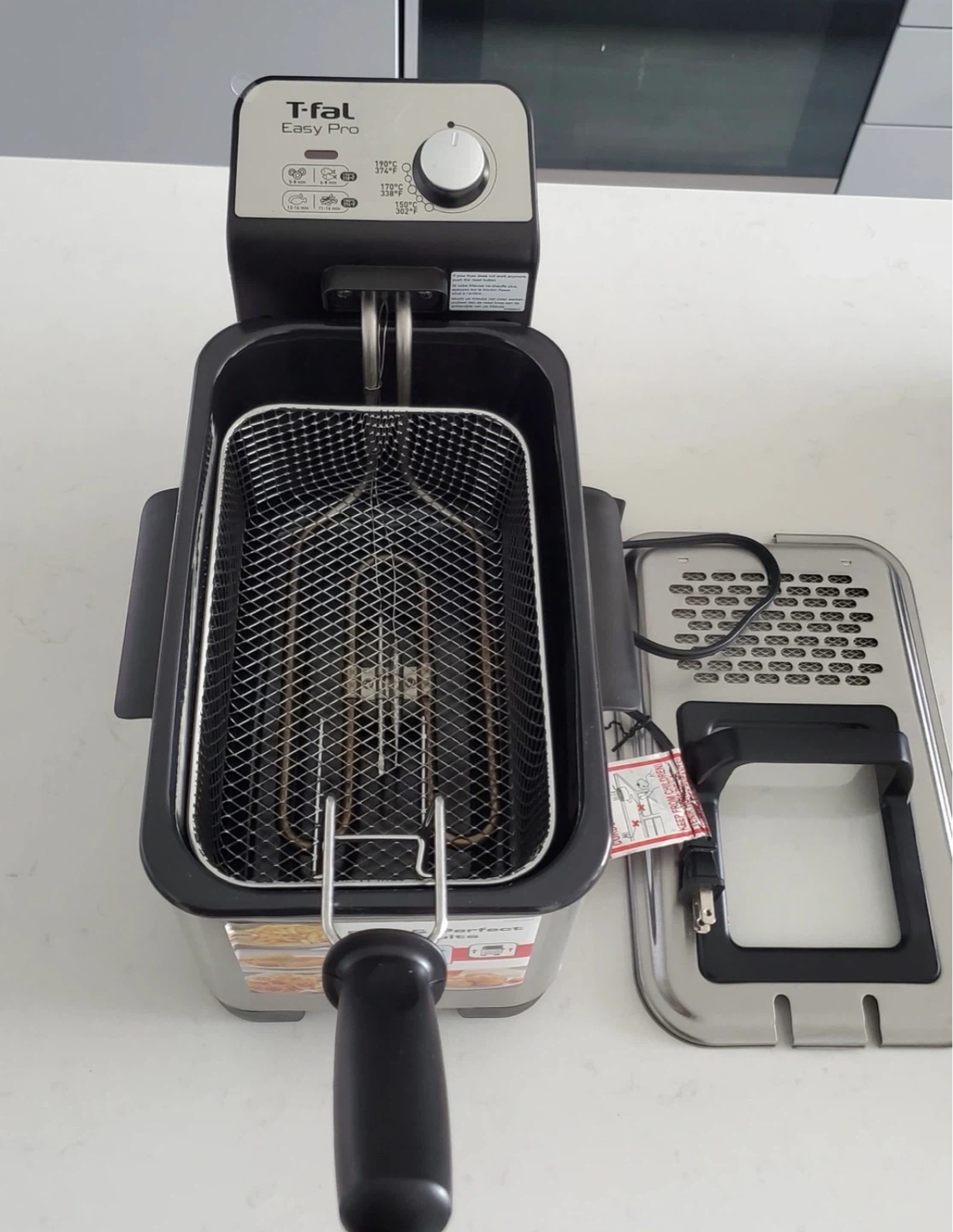 T-fal Easy Pro Deep Fryer - photo 2