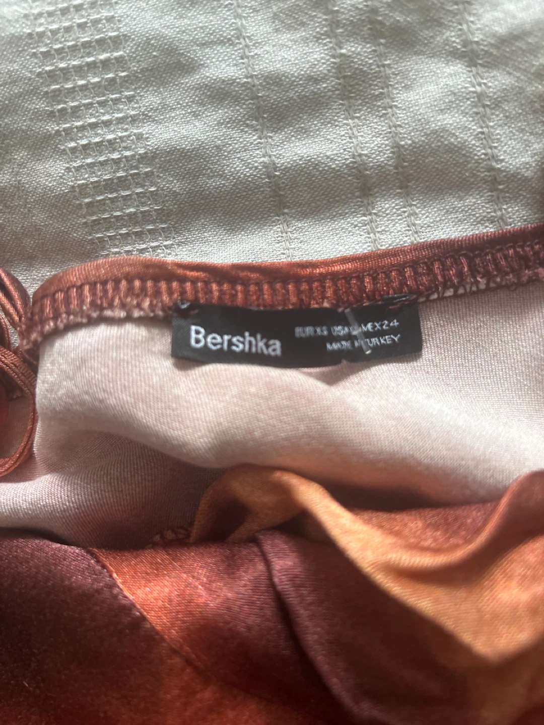Bershka and OTEL Dresses - photo 2