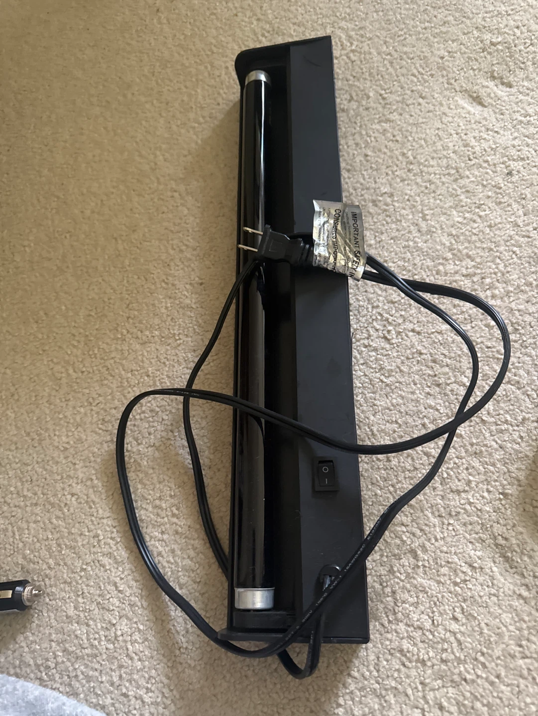 Black Light Fixture with Fluorescent Tube - photo 3