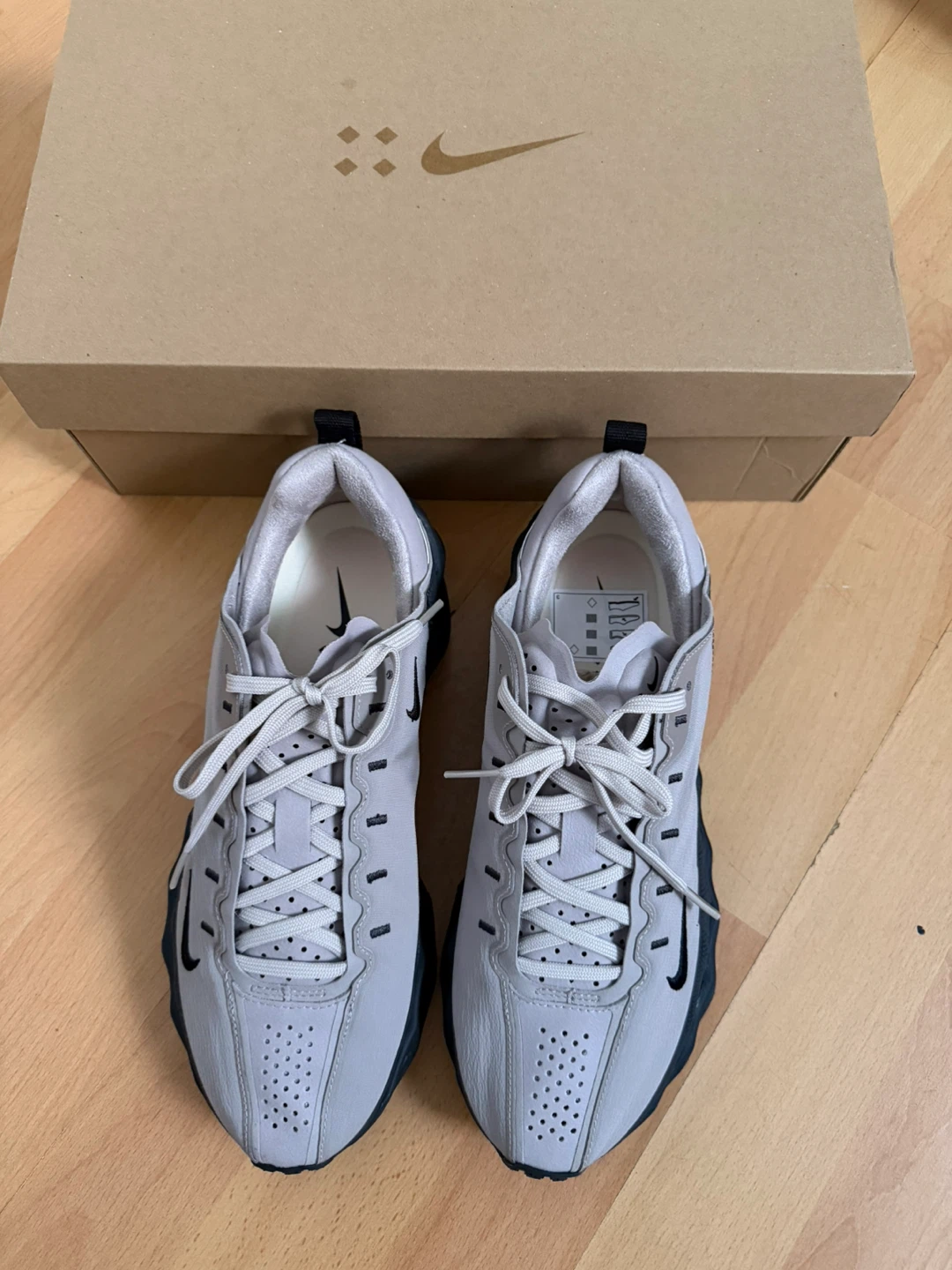 Nike Ava Rover College Grey/Black