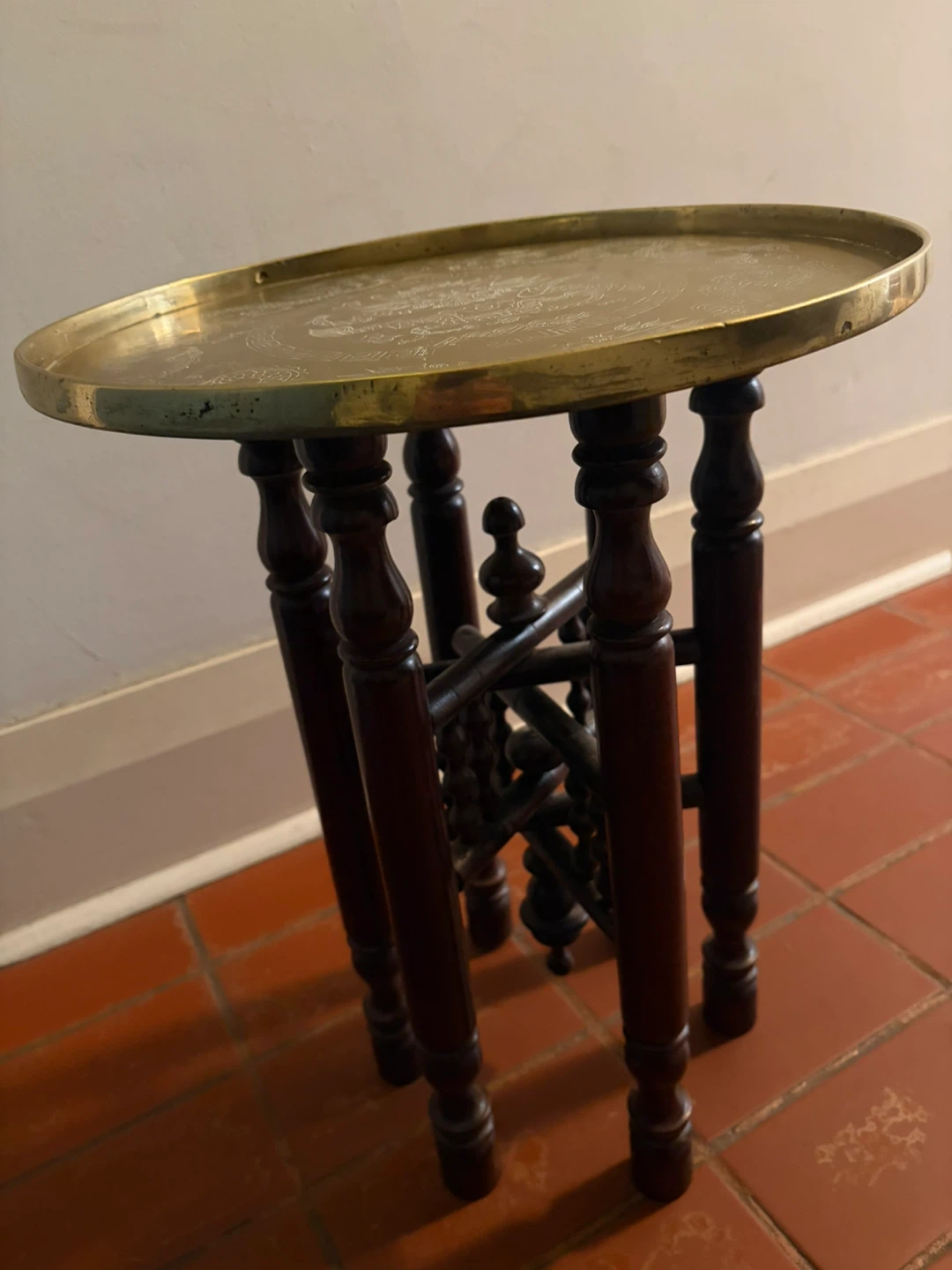 Brass tray table - photo 2